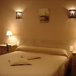Cit'hotel Des Messageries 3* Saintes