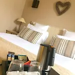Cit'hotel Des Messageries 3* Saintes