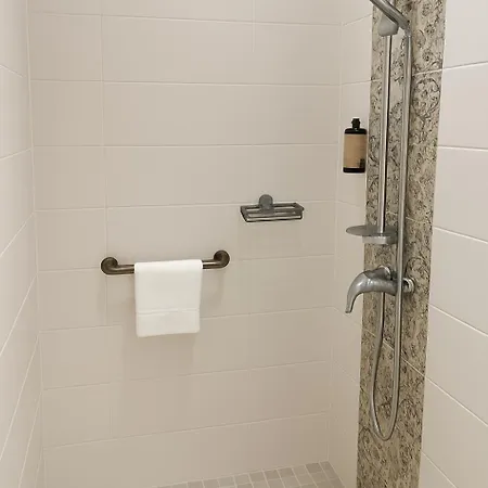 Cit'hotel Des Messageries Hotel 3*