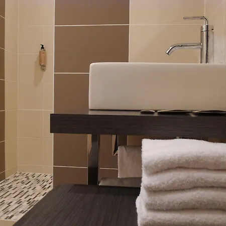 Hotel Cit'hotel Des Messageries Saintes