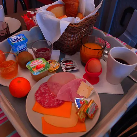 Cit'hotel Des Messageries Saintes