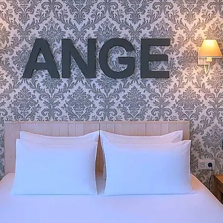 Cit'hotel Des Messageries Saintes