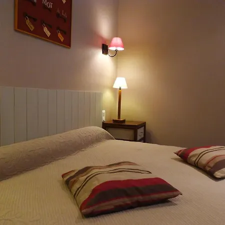 Cit'hotel Des Messageries Otel Saintes