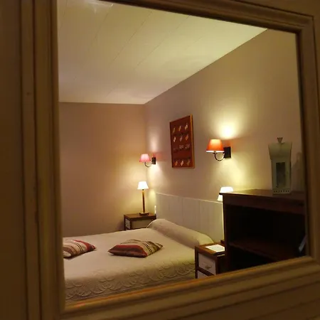 Szálloda Cit'hotel Des Messageries Saintes