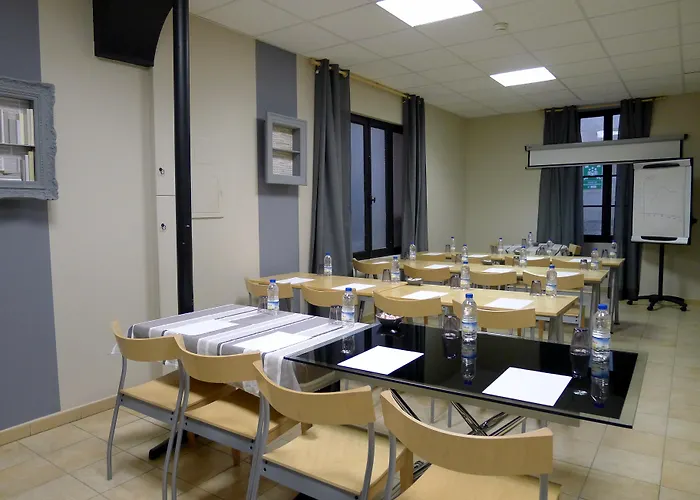 Cit'hotel Des Messageries 3*