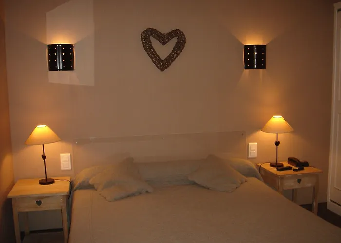 Cit'hotel Des Messageries Hotel Saintes