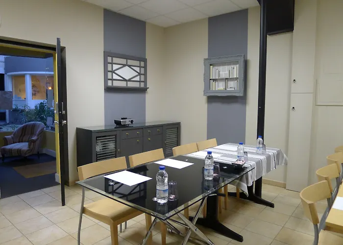 Cit'hotel Des Messageries Hotel 3*