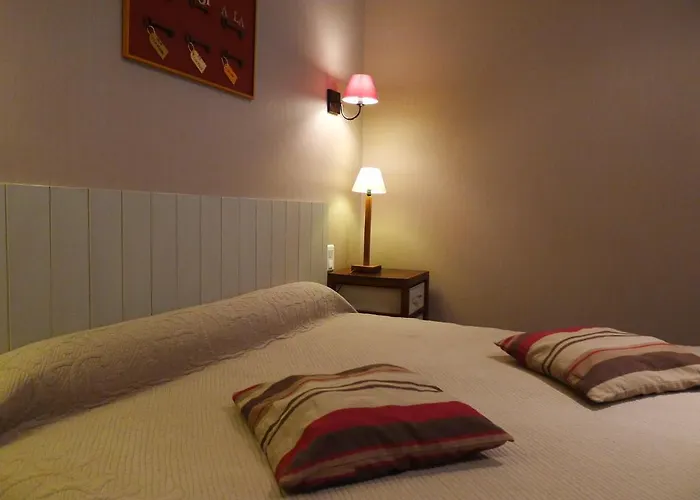 Cit'hotel Des Messageries Hotel Saintes