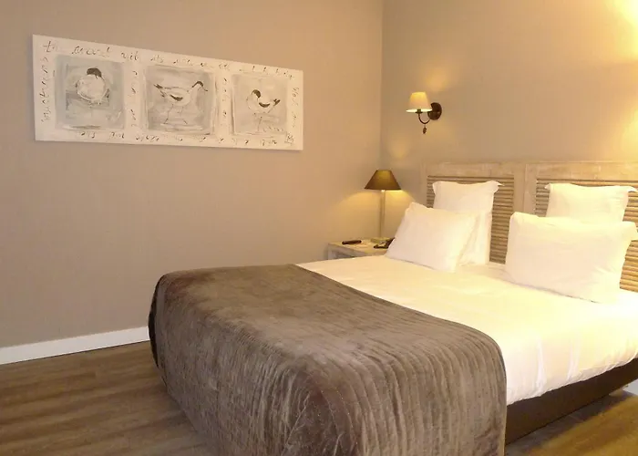 Cit'hotel Des Messageries Hotel 3*